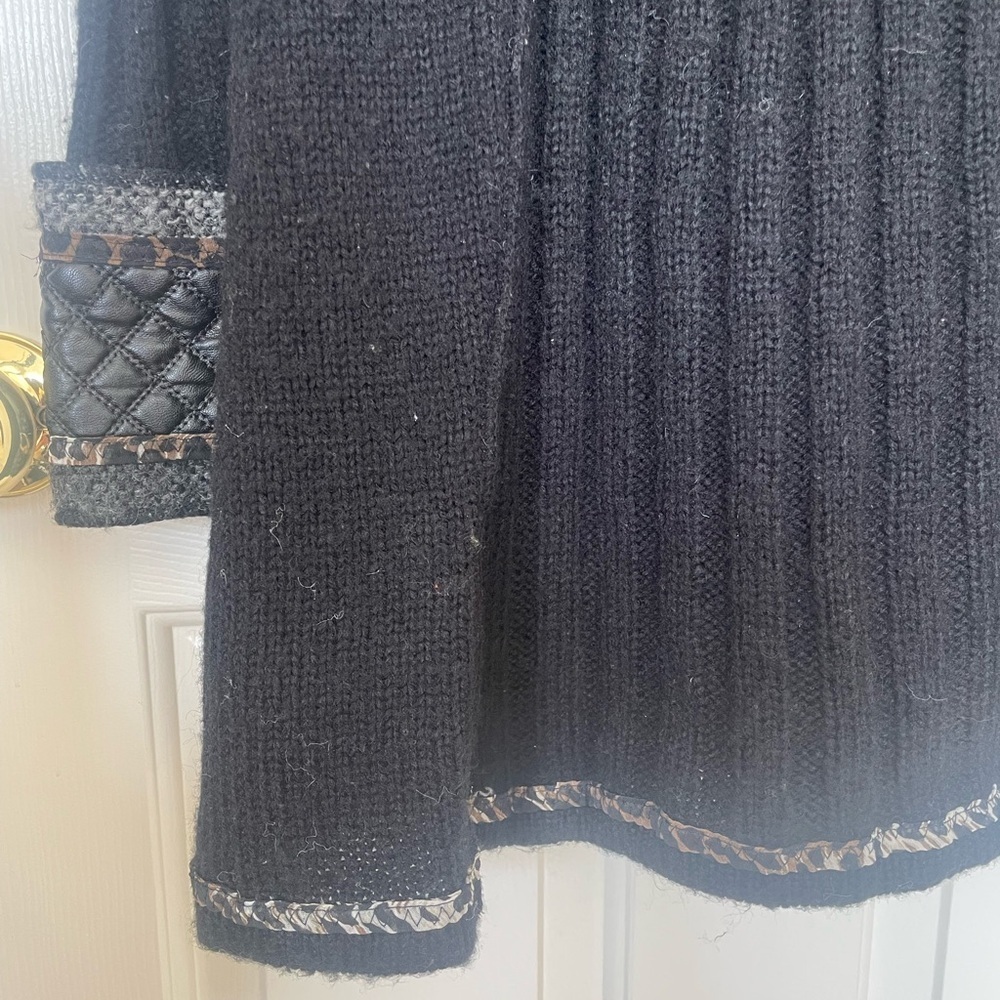 Vintage Monroe & Main Quilted Faux Leather Trim animal print Cardigan Jacket - Picture 10 of 16